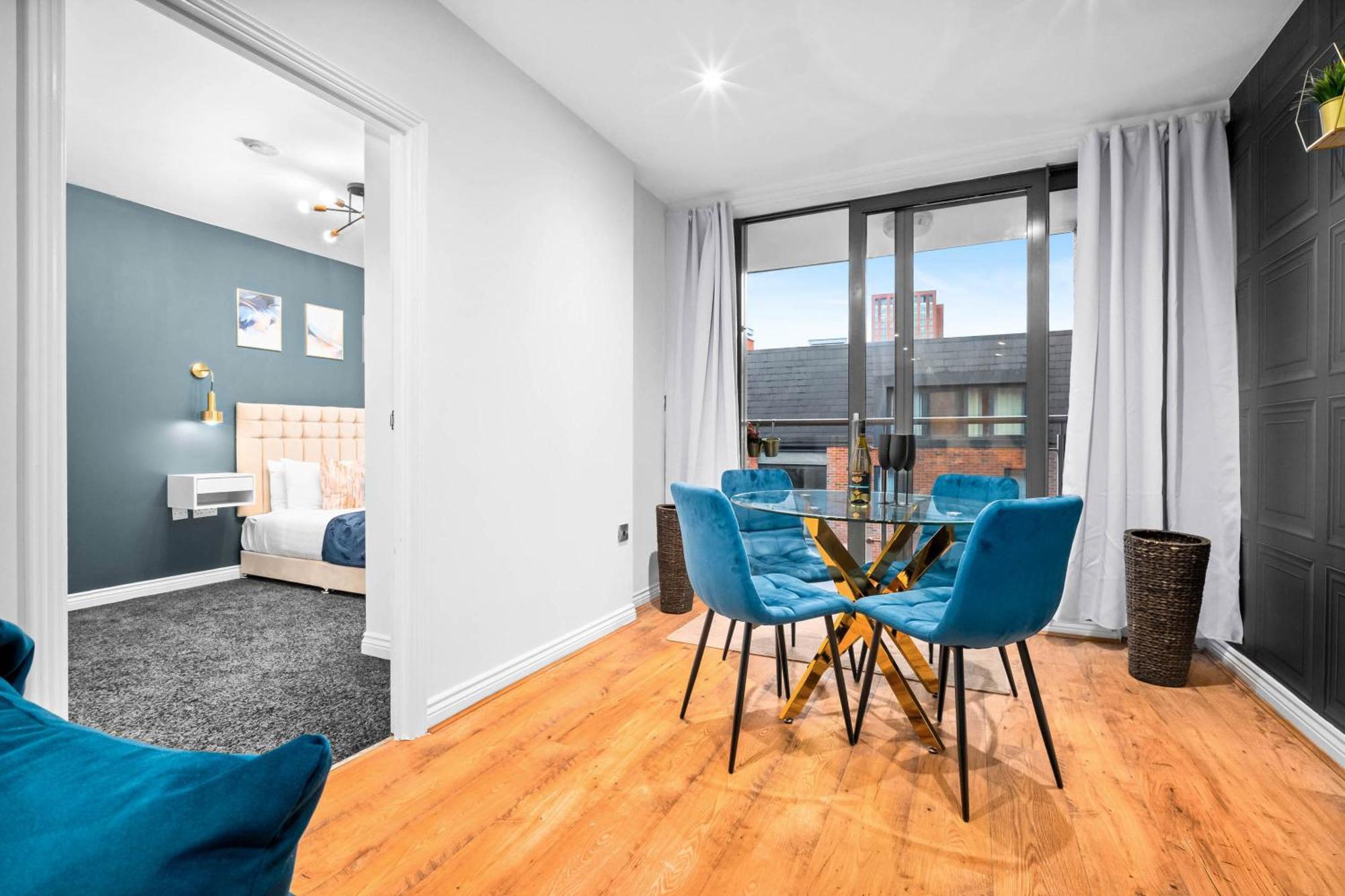 Luxury Two Bedroom Apartment - City Ceentre - Balcony - Jq - Netflix & Wifi - 11B Birmingham Luaran gambar